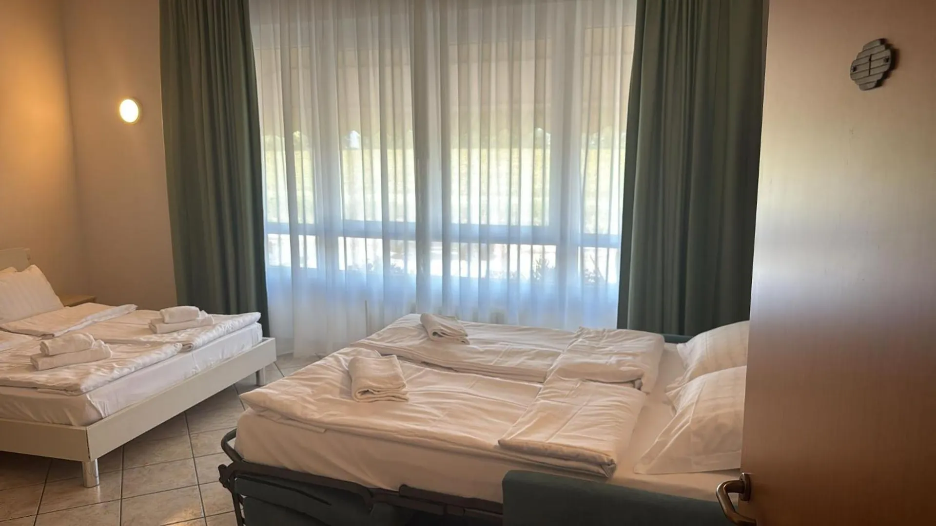 公寓式酒店 Hotel Max 拉齐塞 意大利