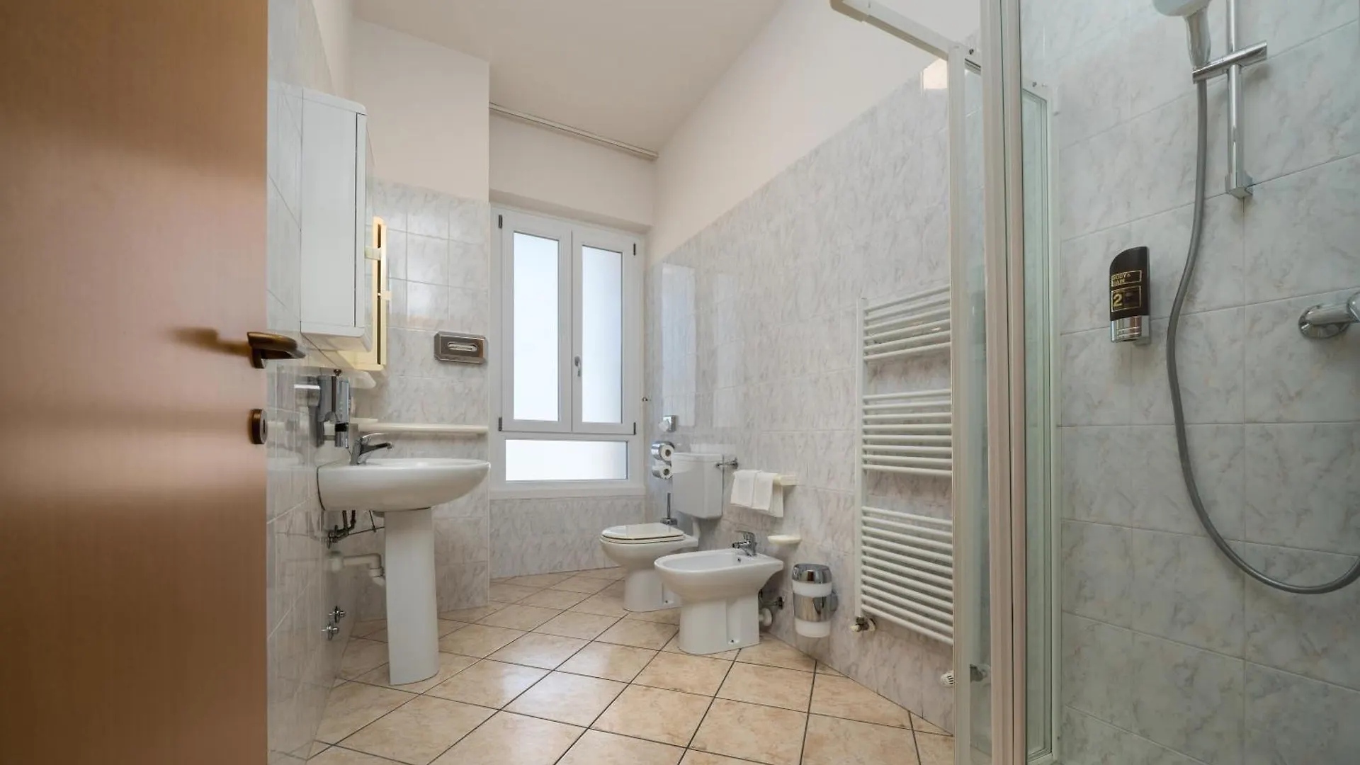 Hotel apartamentowy Hotel Max Lazise